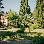 L'ao & Restaurant L'aigle D'or Hotel 3*