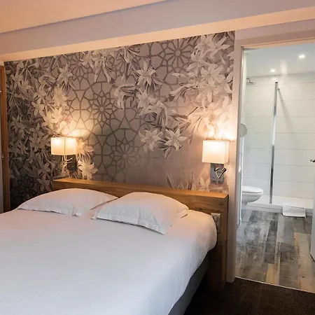 Otel L'ao & Restaurant L'aigle D'or