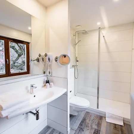 L'ao & Restaurant L'aigle D'or Римбах-пре-Гебвийе