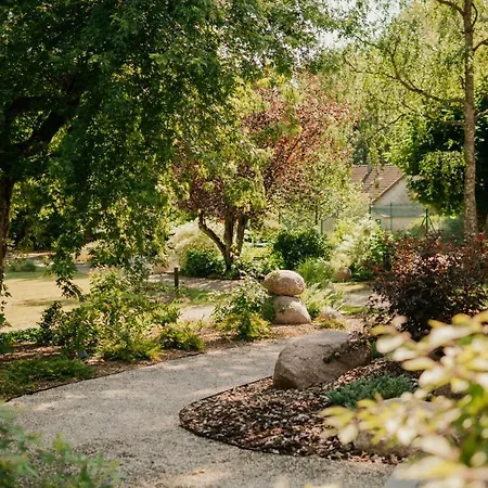 L'ao & Restaurant L'aigle D'or Отель 3*