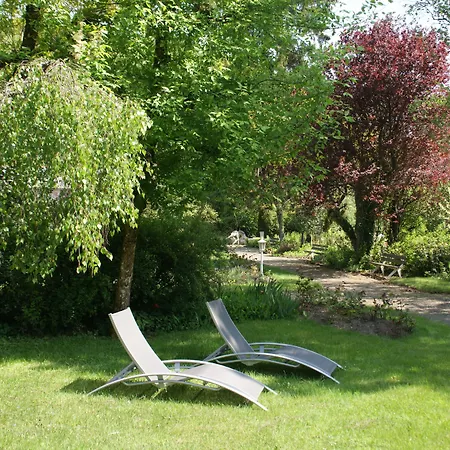 Otel L'ao & Restaurant L'aigle D'or 3*