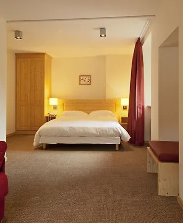 L'ao & Restaurant L'aigle D'or 3* Римбах-пре-Гебвийе