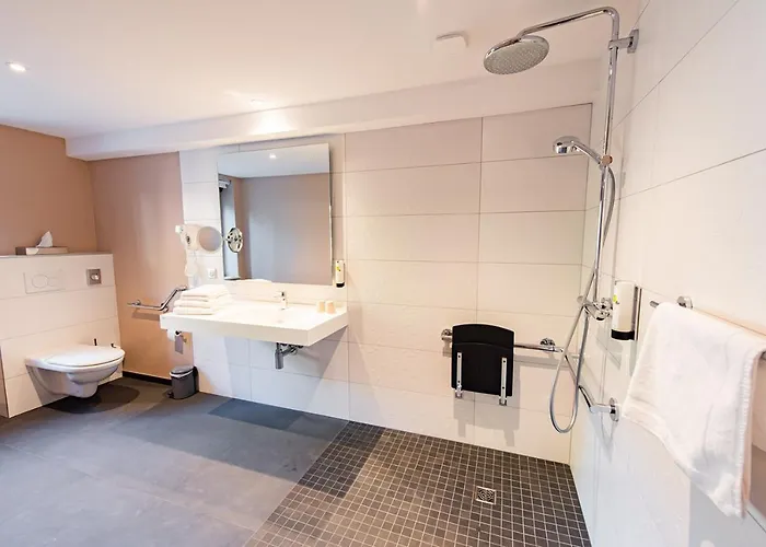 Hotel L'ao & Restaurant L'aigle D'or 3*